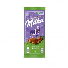 Шоколад молочный Milka с цельным фундуком, 85г