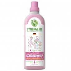 Кондиционер-ополаскиватель для белья 1 л SYNERGETIC Аромагия, гипоаллергенный, концентрат, 110100